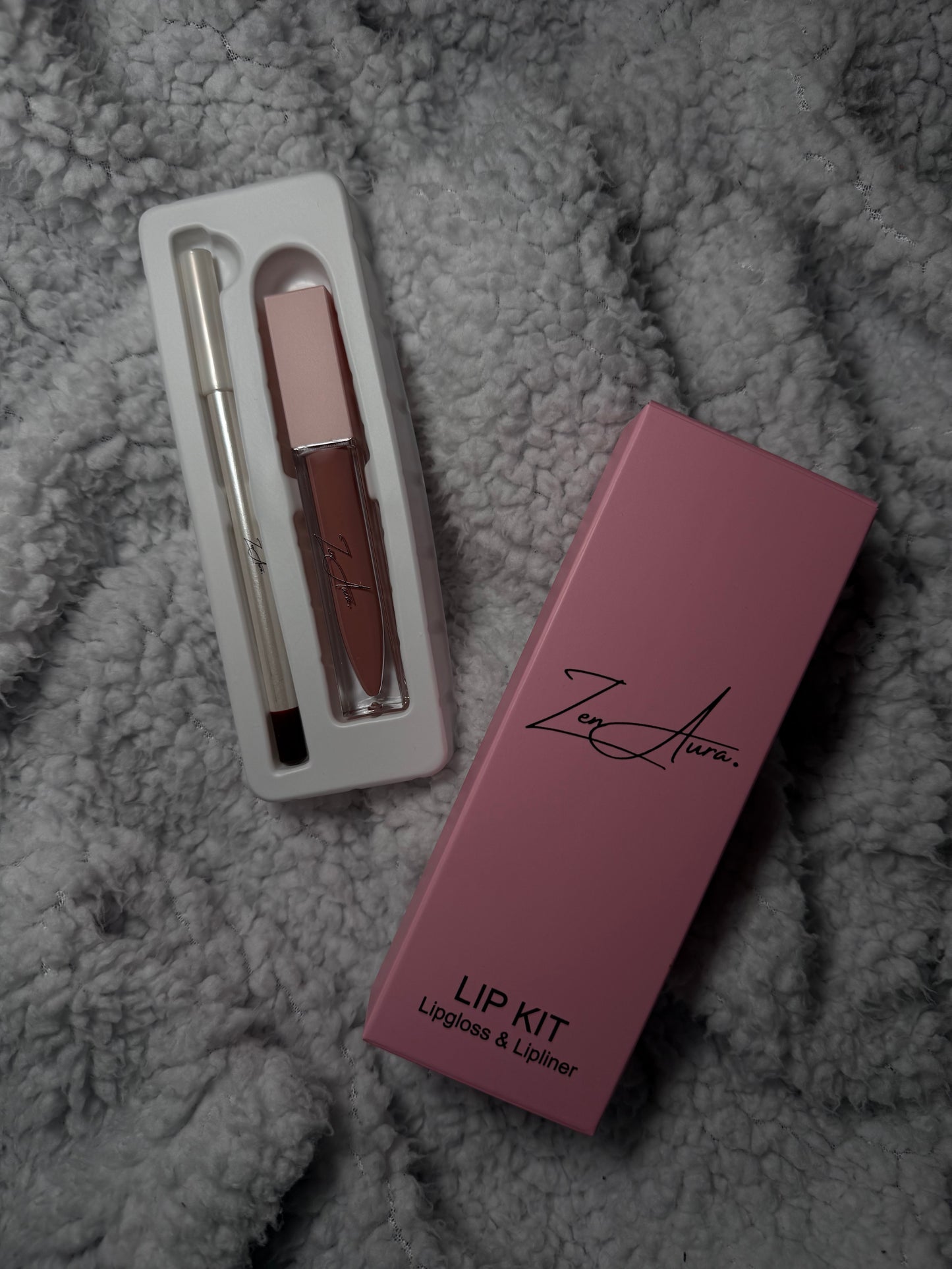 "It Girl" Signature Lip Kit